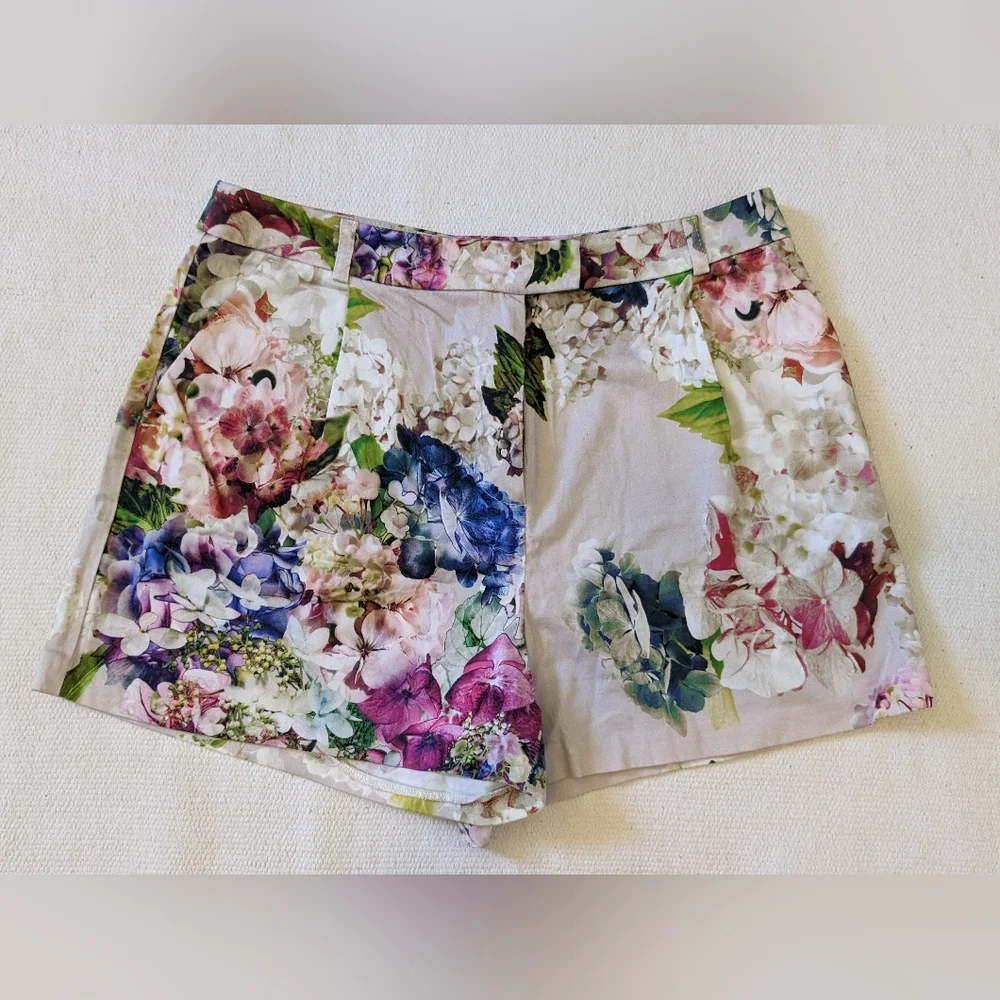 Topshop floral high waisted shorts size UK10, US 6 EU 38. - Picture 1 of 6